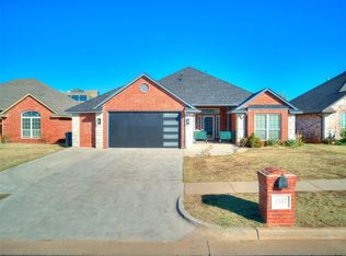 7517 NW 135th St, Oklahoma City, OK 73142