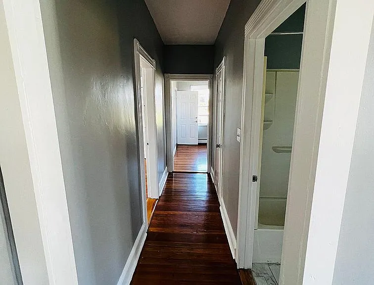 73-75 Moore St #2 — Photo 11