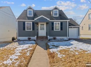 21 Noel Dr, North Arlington, NJ 07031