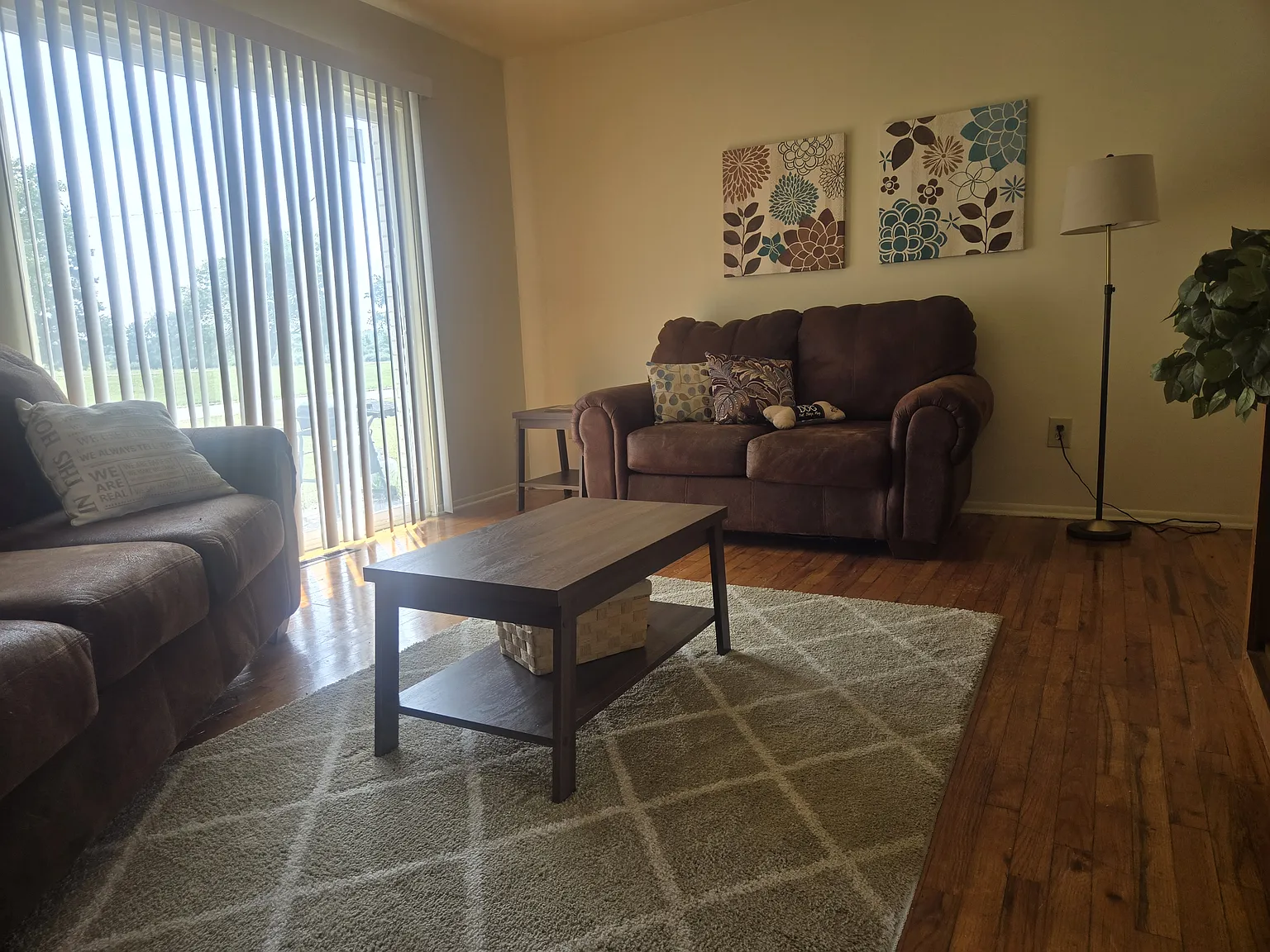 Country Way Townhomes — Photo 2