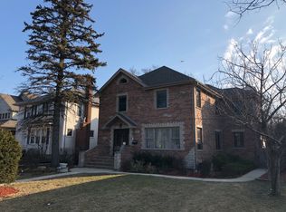 921 Courtland Ave, Park Ridge, IL 60068