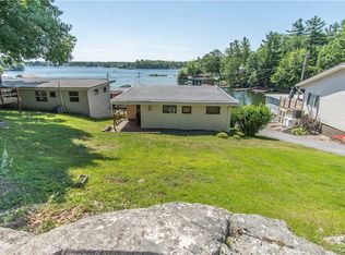 19474 Crestview Dr, Wellesley Island, NY 13640