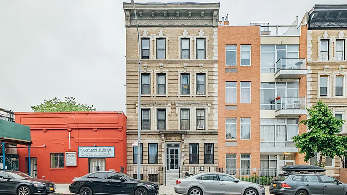 Rented by Nooklyn NYC LLC | media 22