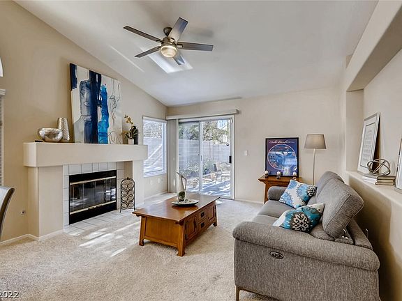 4th image of 7533 Sea Spray Ave