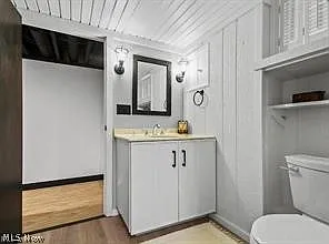 465 W Omar St — Photo 6