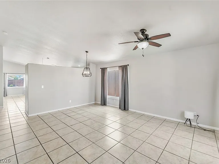 4353 Scarlet Sea Ave — Photo 3