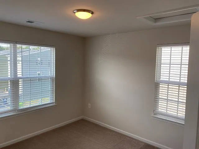 9828 Cedarmass Cir — Photo 13