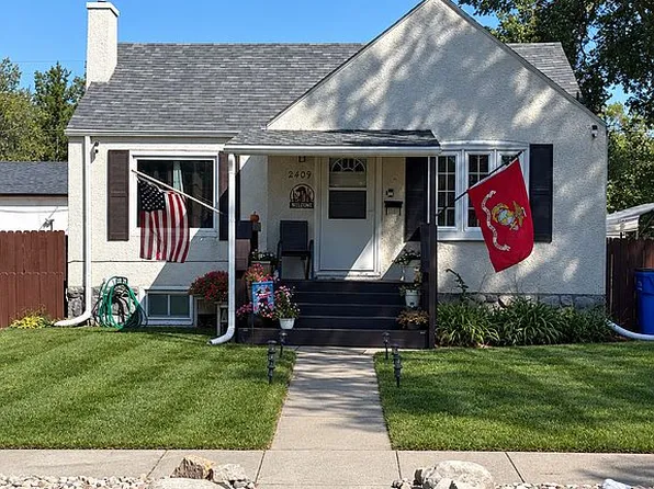 2409 Avenue E, Scottsbluff, NE 69361