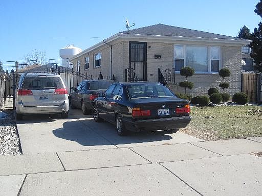 1st image of 4117 N Goss Ave