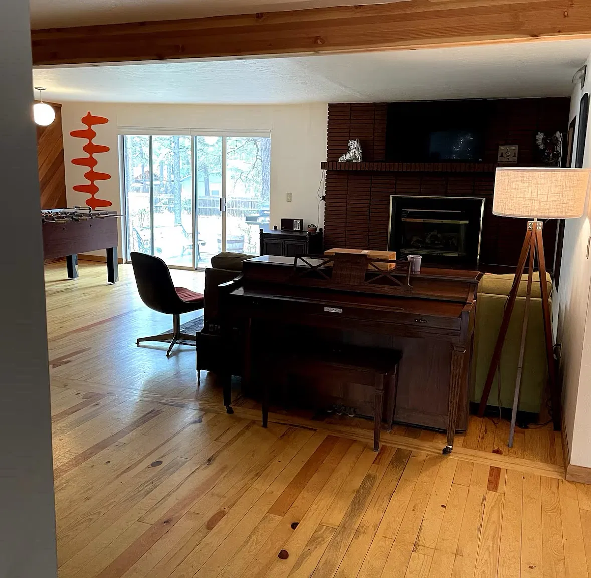 25 E Cedar Ave — Photo 2
