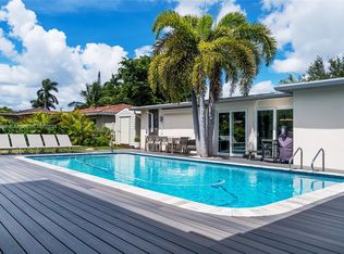 235 SE 6th St, Dania, FL 33004