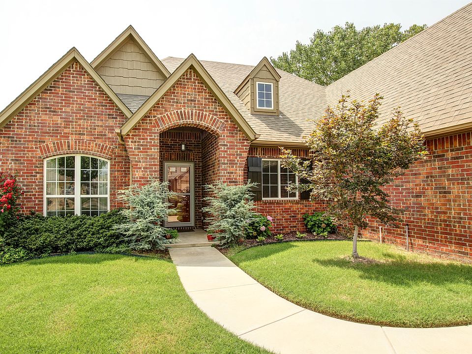 1st image of 2419 W Little Rock Pl