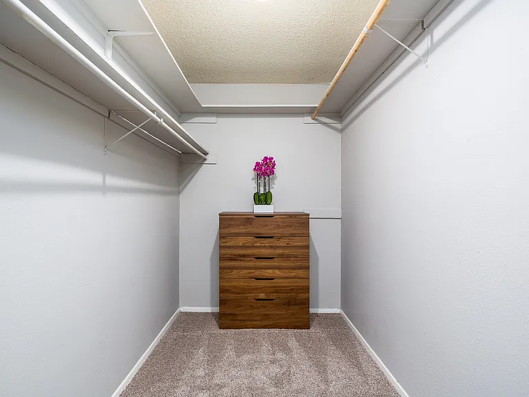 5300 NW Loop 410 — Photo 9