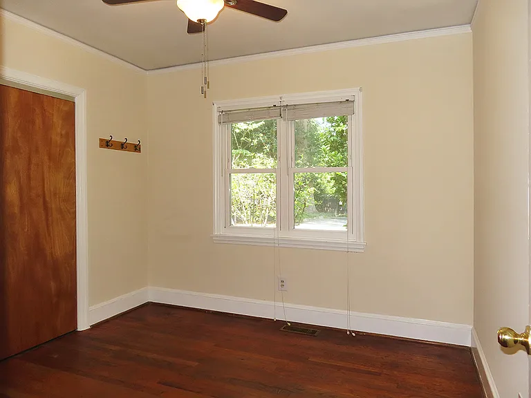 3 Valentine Ln #A — Photo 10