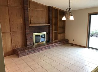 1672 S Robb St, Lakewood, CO 80232