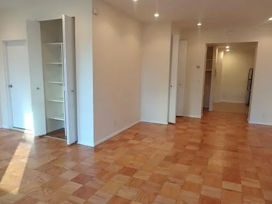 Rented by City & Suburban | media 24