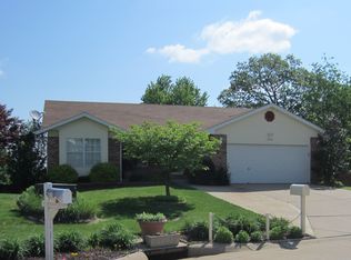 5100 Autumn Ridge Dr, Imperial, MO 63052