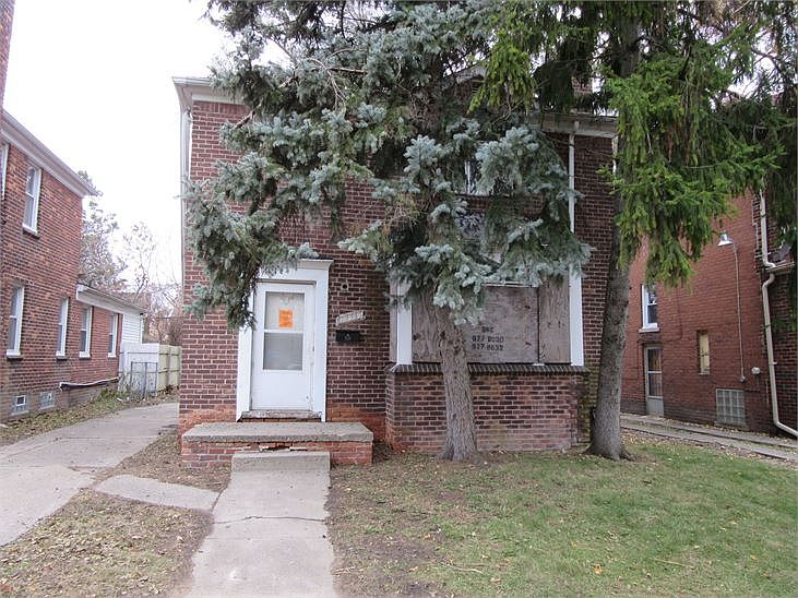 1st image of 15359 Sorrento St