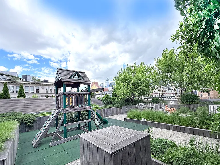 650 6th Ave #5J — Photo 14