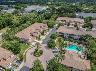 2082 Carriage Ln #3-201, Clearwater, FL 33765