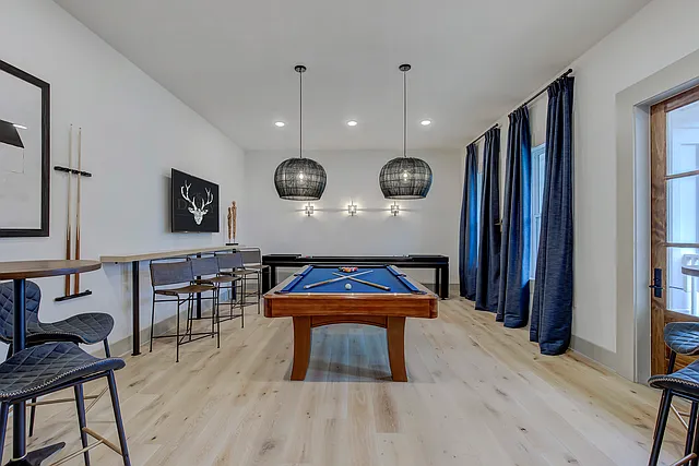 The Darby Apartments — Photo 8