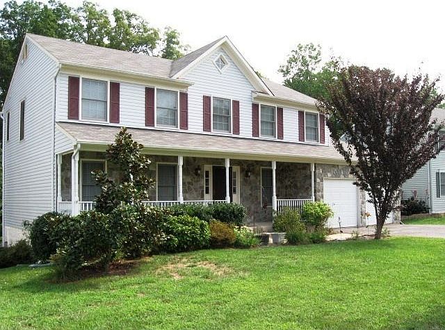 1st image of 12 Willow Glen Ct