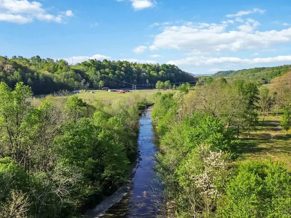 2122 Upper Brush Creek Rd, Hustonville, KY 40437