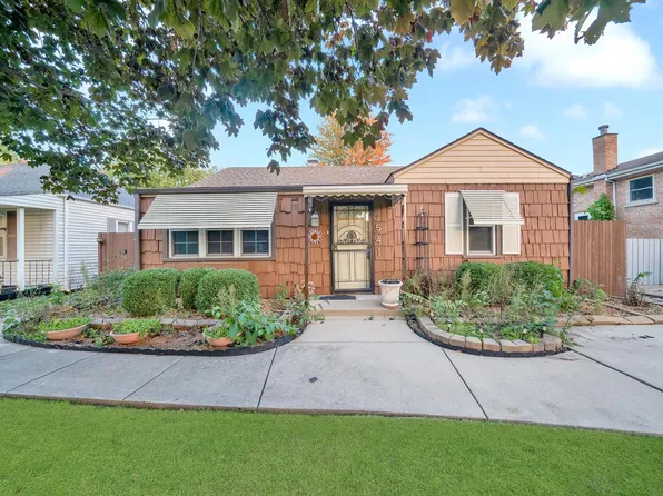 9541 Marion Ave, Oak Lawn, IL 60453