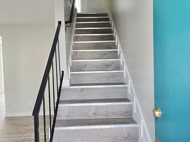 Lampson Park Homes — Photo 12