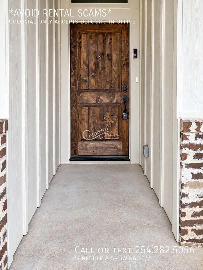 4 bed, 2.0 bath, 1861 sqft, $1,895 — Photo 2
