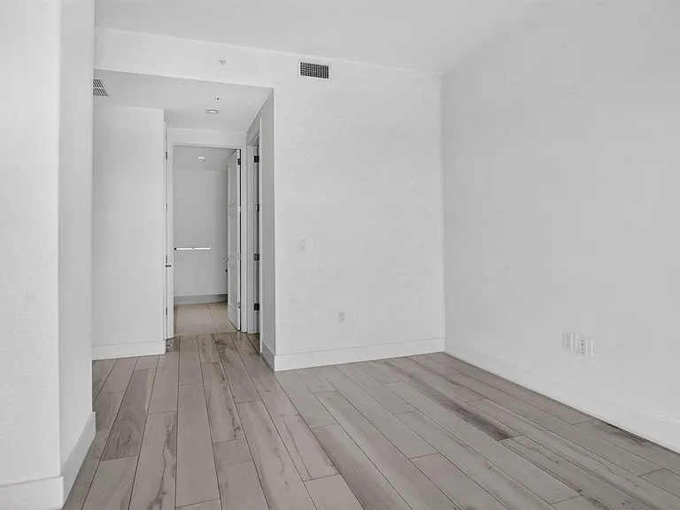 155 E Boca Raton Rd #1019 — Photo 14