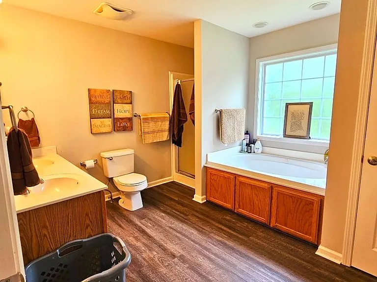 2871 Prince Dr — Photo 13