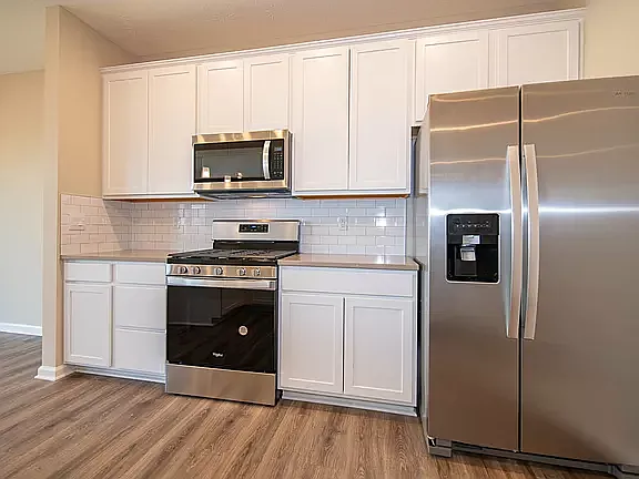 6438 Yuma Ct — Photo 10
