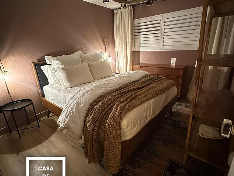 685 N Ashurst Ct #213 — Photo 21