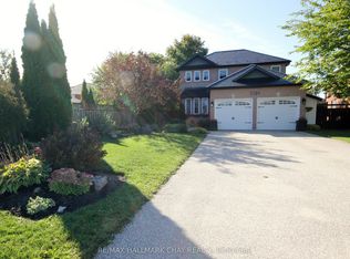 1084 Winnifred Ct, Innisfil, ON L9S2B3