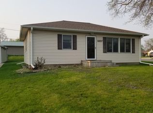 1657 Howard Ave, Waterloo, IA 50702