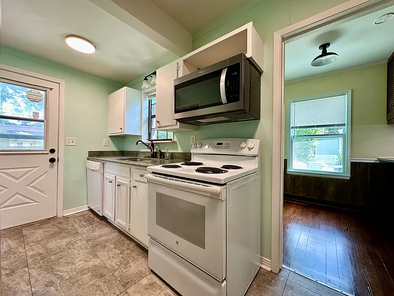 219 NW Gilliland Rd — Photo 15