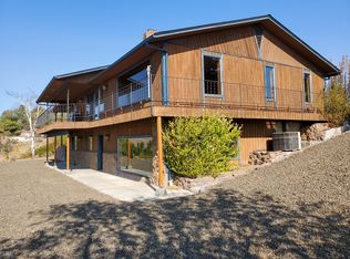 350 Sage Hill Dr, Selah, WA 98942