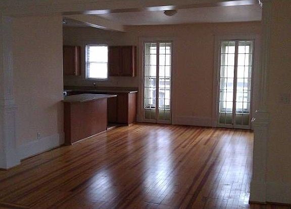Living Room/French Doors