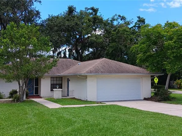 401 Fern Cliff Ave, Temple Terrace, FL 33617