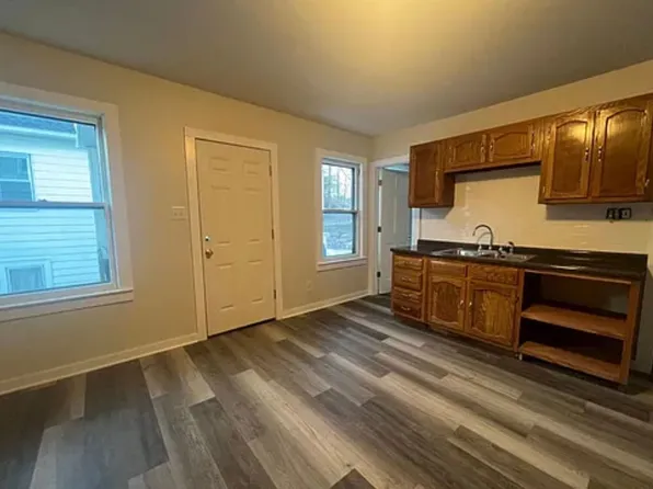 24 Christine St, Torrington, CT 06790