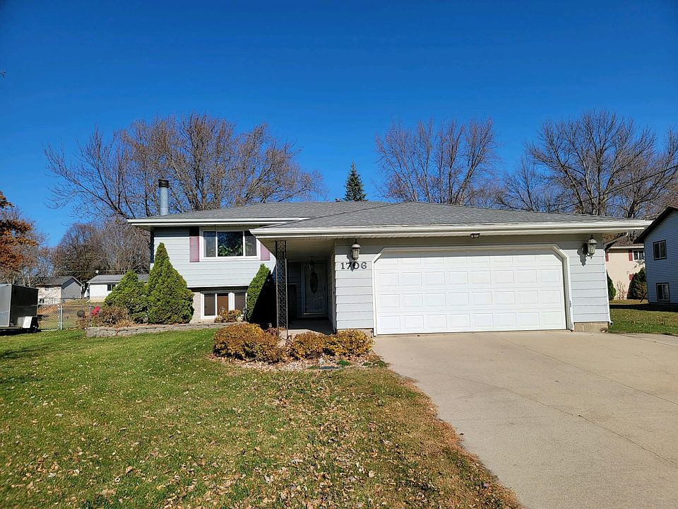 1st image of 1706 Canary Dr