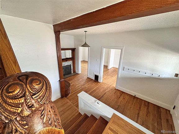 3rd image of 114 E 2nd Avenue