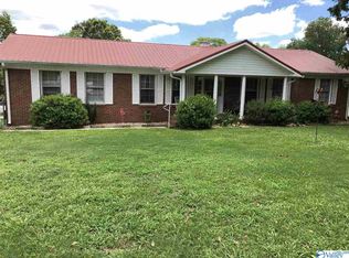 4125 Skyline Dr, Anniston, AL 36206