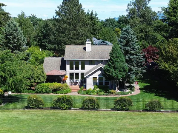12270 Maple Crest Drive, Burlington, WA 98233