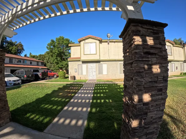 1003 W 9th St, Pomona, CA 91766