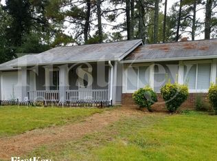 9019 Sterling Ridge Ln, Jonesboro, GA 30238