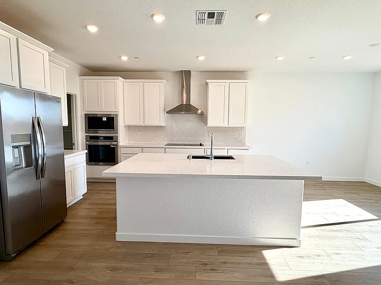 3432 Edington Dr — Photo 9