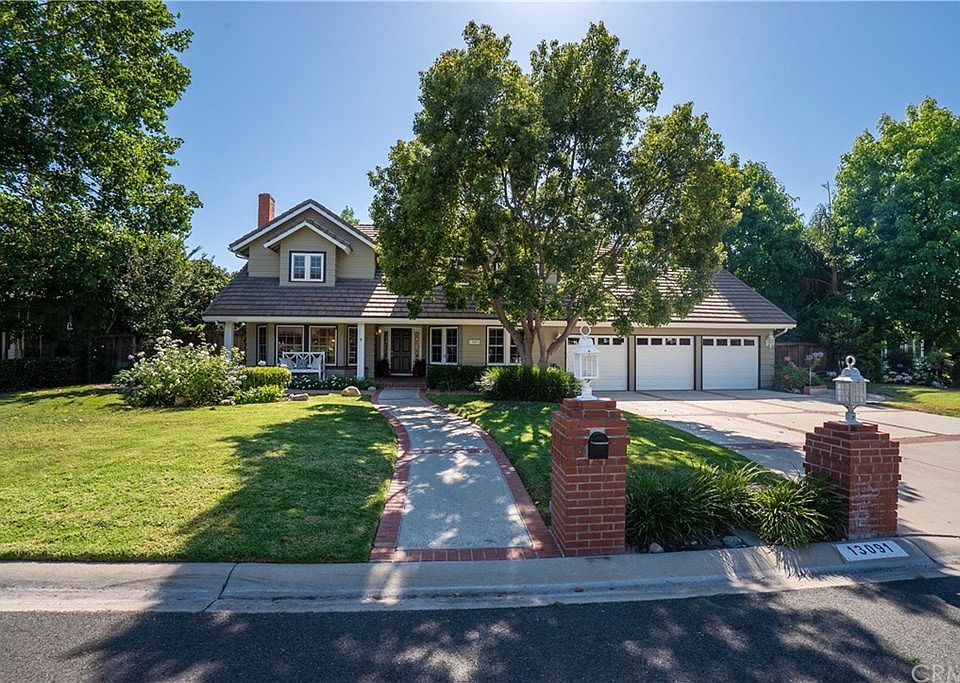 1st image of 13091 Tamarisk Dr