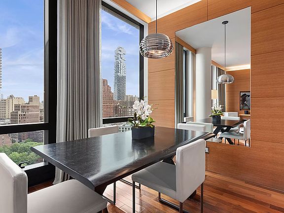 4th image of 101 Warren St APT 1730